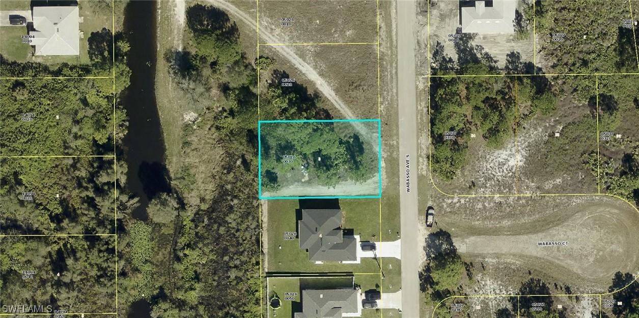 544 Wabasso Ave., Lehigh Acres, FL 33974