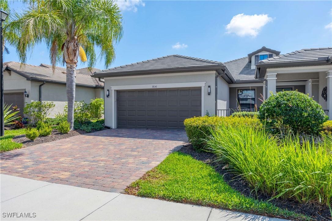 7650 Jacaranda Ln., Naples, FL 34114