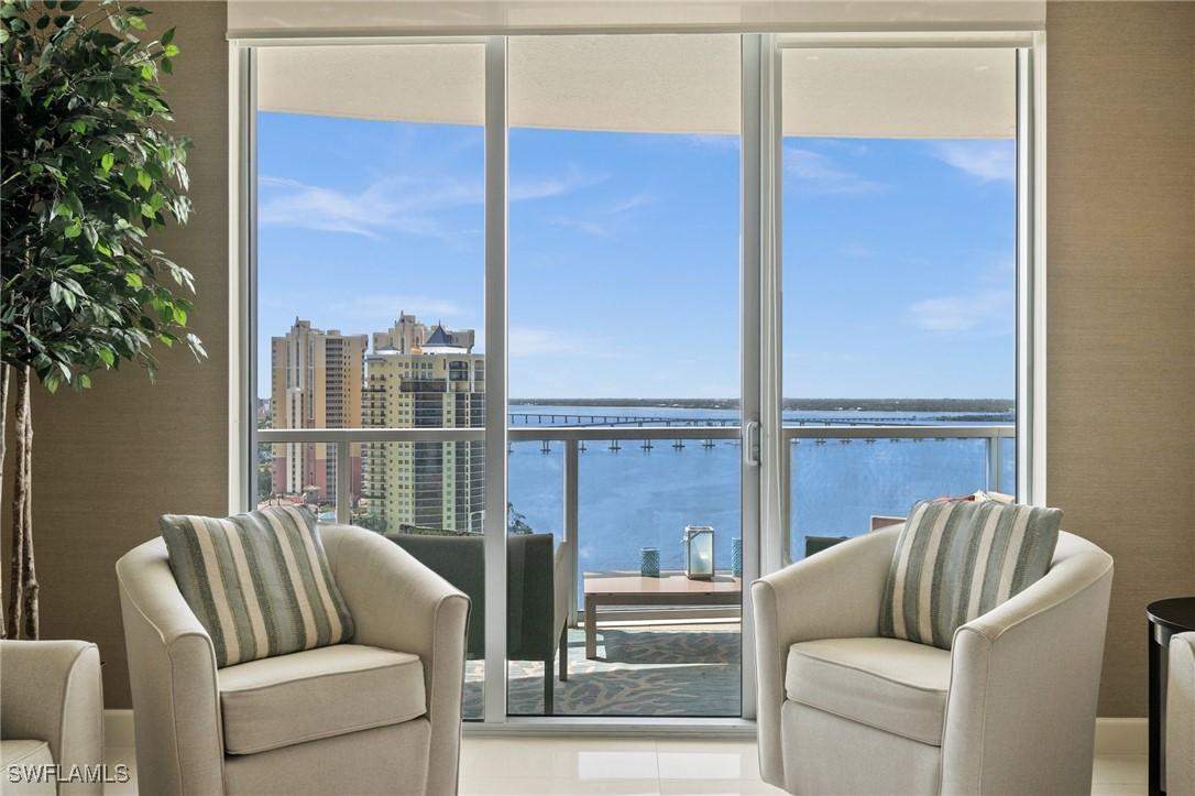3000 Oasis Grand Blvd. #2104, Fort Myers, FL 33916