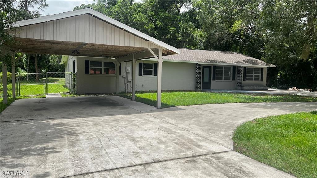 310 S Elm St., Labelle, FL 33935