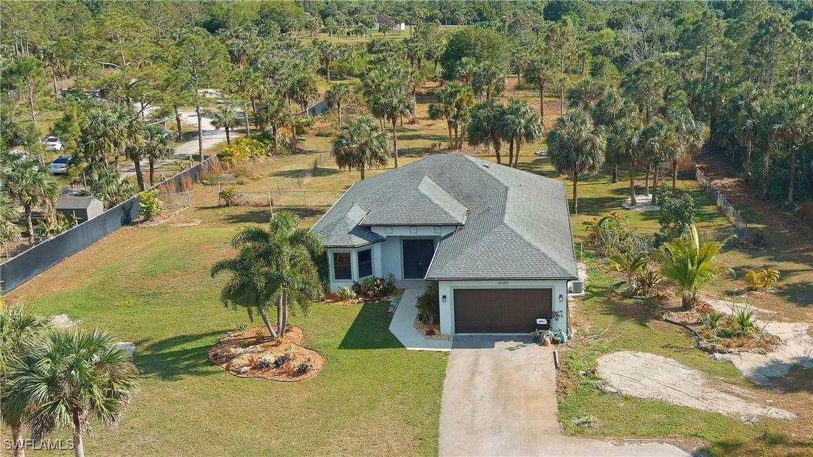 4324 22nd Ave., Naples, FL 34117