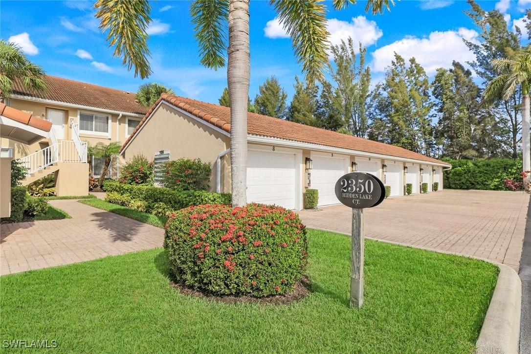 2350 Hidden Lake Ct. #8511, Naples, FL 34112