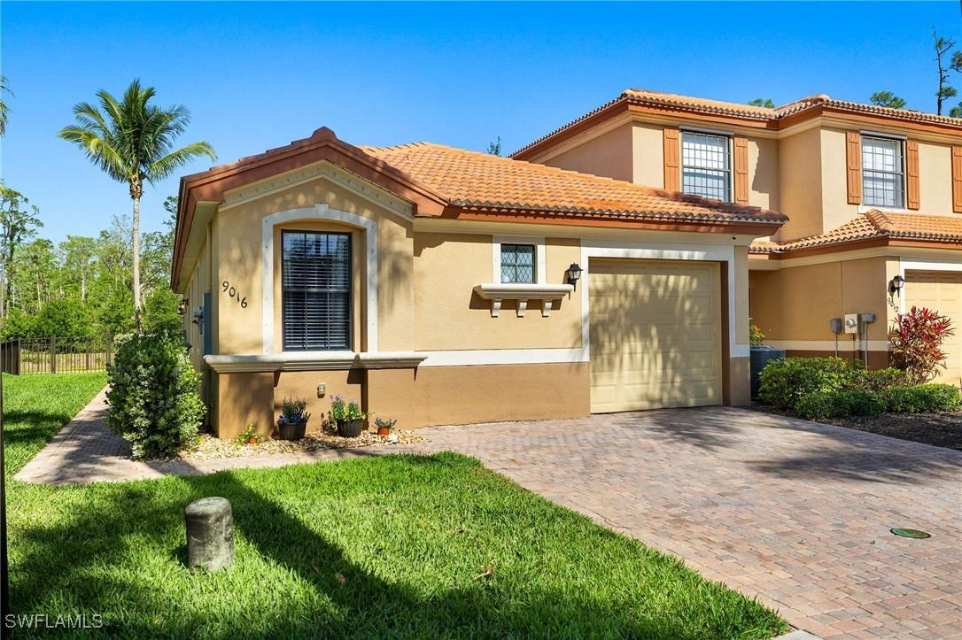 9016 Water Tupelo Rd., Fort Myers, FL 33912