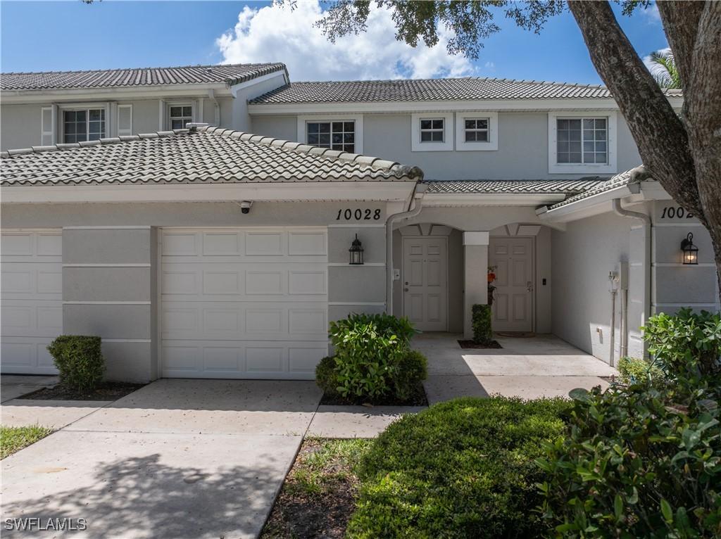 10028 Pacific Pines Ave., Fort Myers, FL 33966