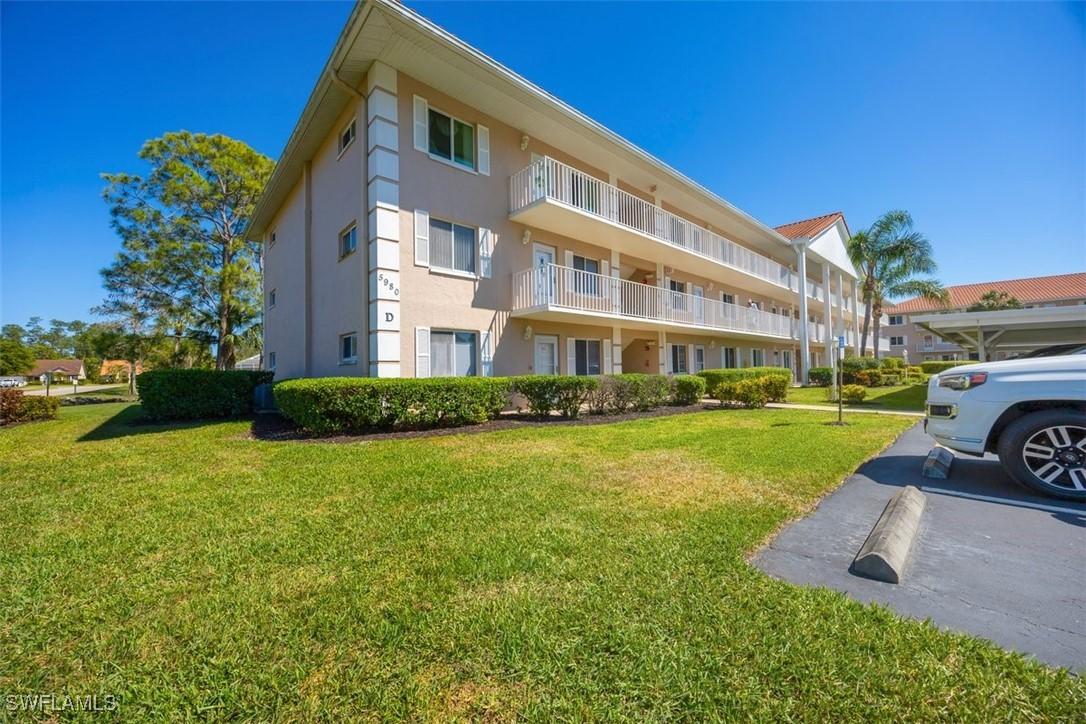 5980 Amherst Dr. #D202, Naples, FL 34112