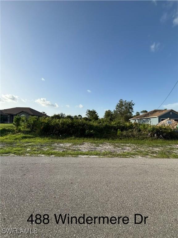 488 Windermere Dr., Lehigh Acres, FL 33972