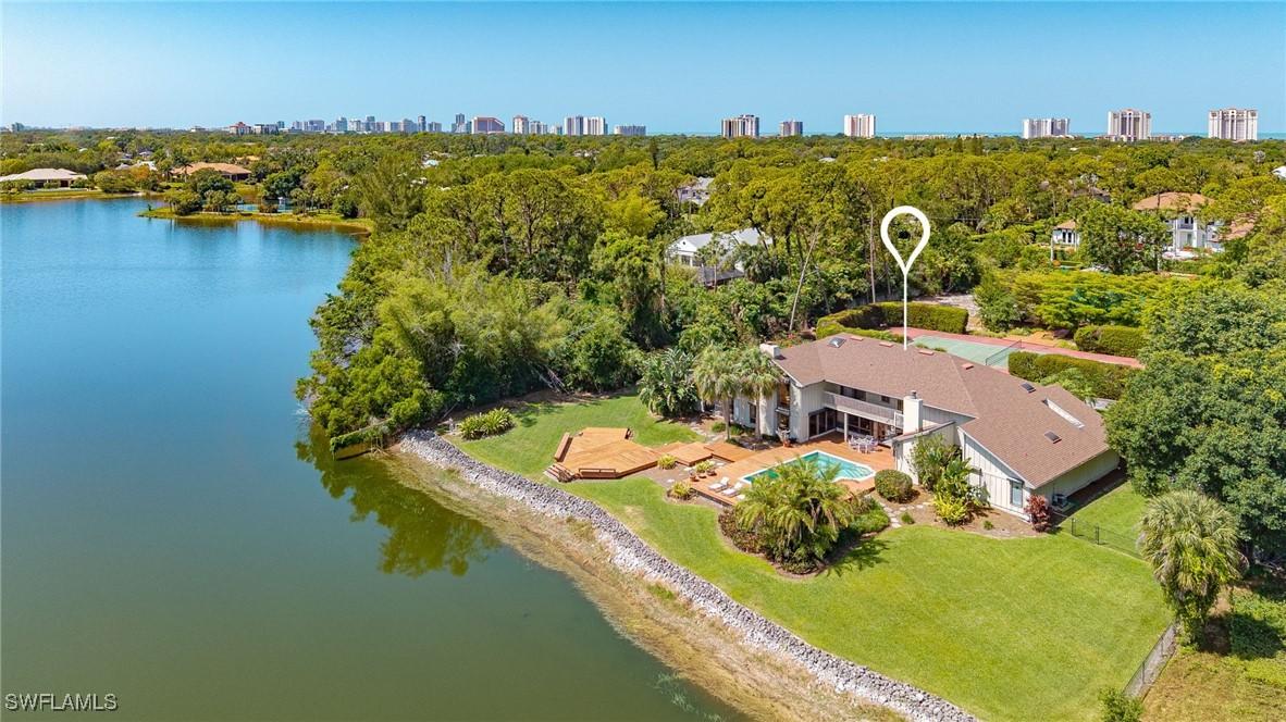 154 Cajeput Dr., Naples, FL 34108