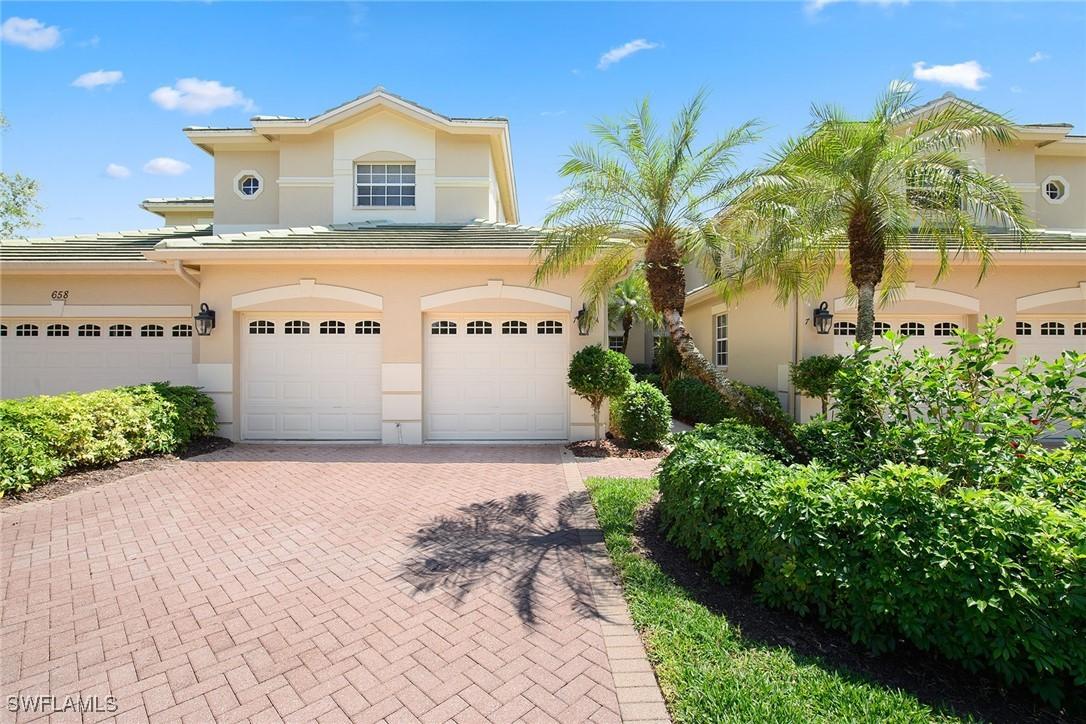 658 Vintage Reserve Cir. #7A, Naples, FL 34119