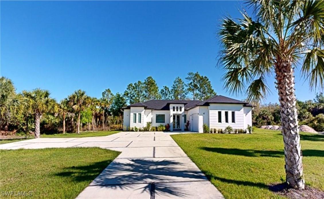 2631 30th Ave., Naples, FL 34117