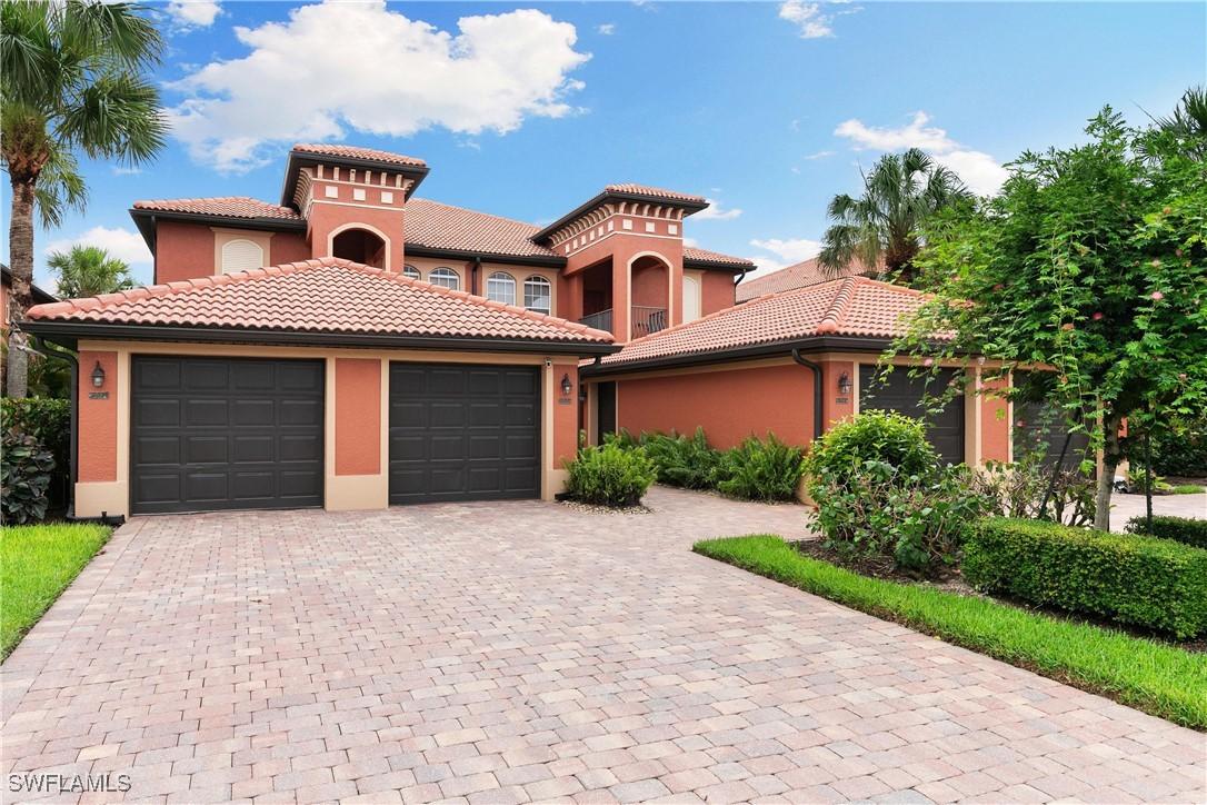 10021 Heather Ln. #803, Naples, FL 34119