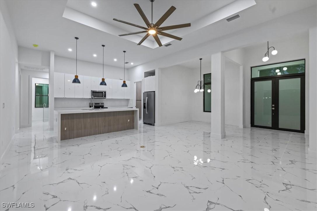 710 Jacaranda Pkwy., Cape Coral, FL 33909