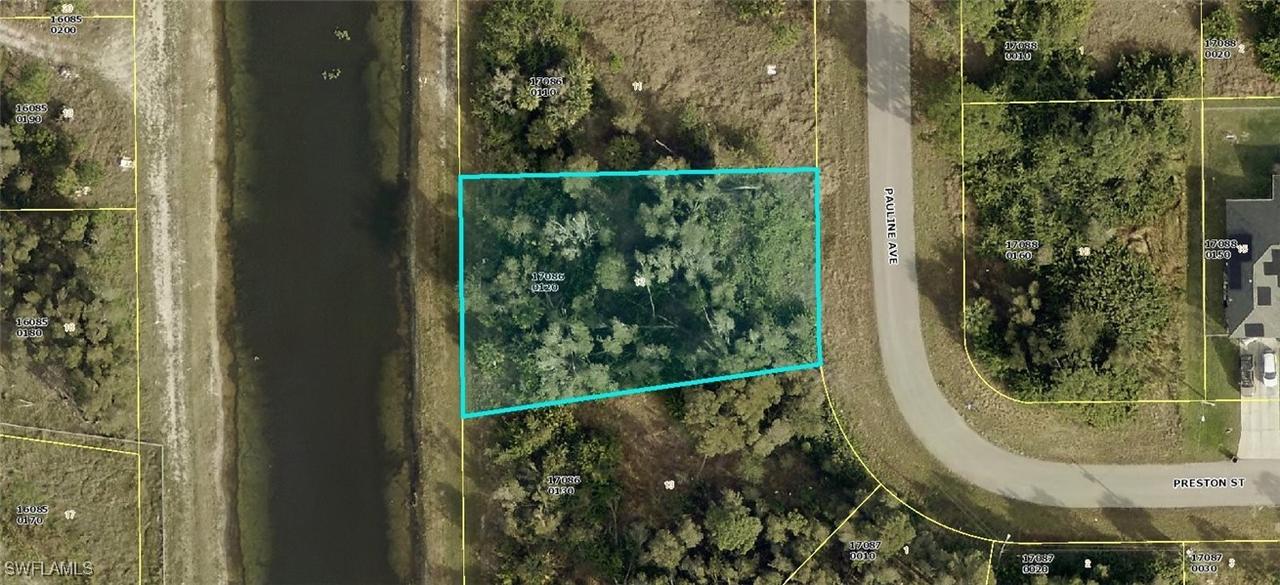 432 Pauline Ave., Lehigh Acres, FL 33974