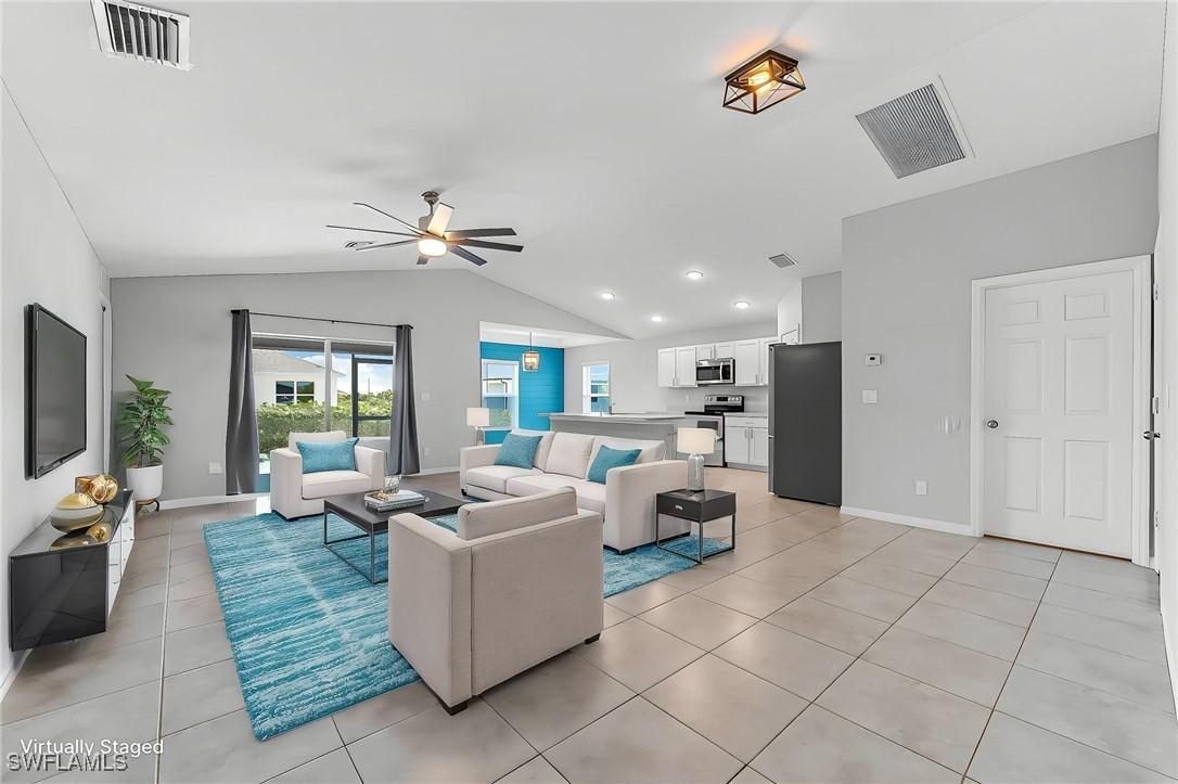 1319 NW 14th Pl., Cape Coral, FL 33993