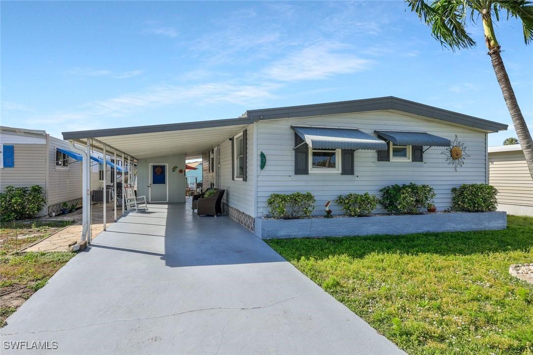 11351 Bougainvillea Ln., Fort Myers Beach, FL 33931