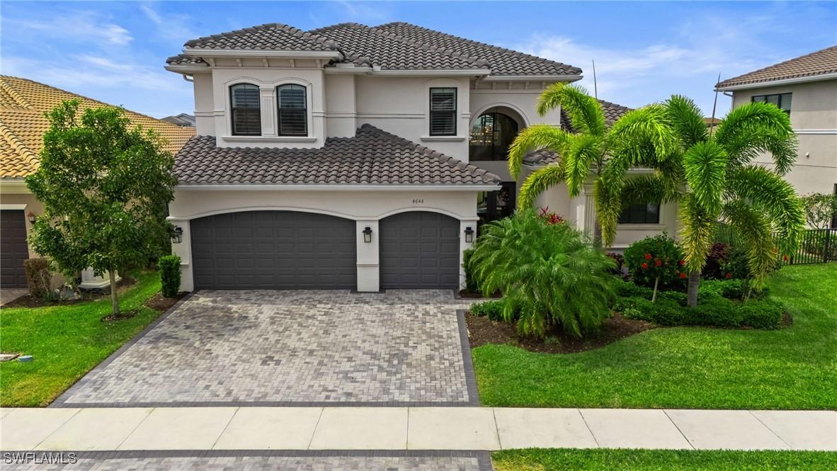 4644 Azalea Dr., Naples, FL 34119