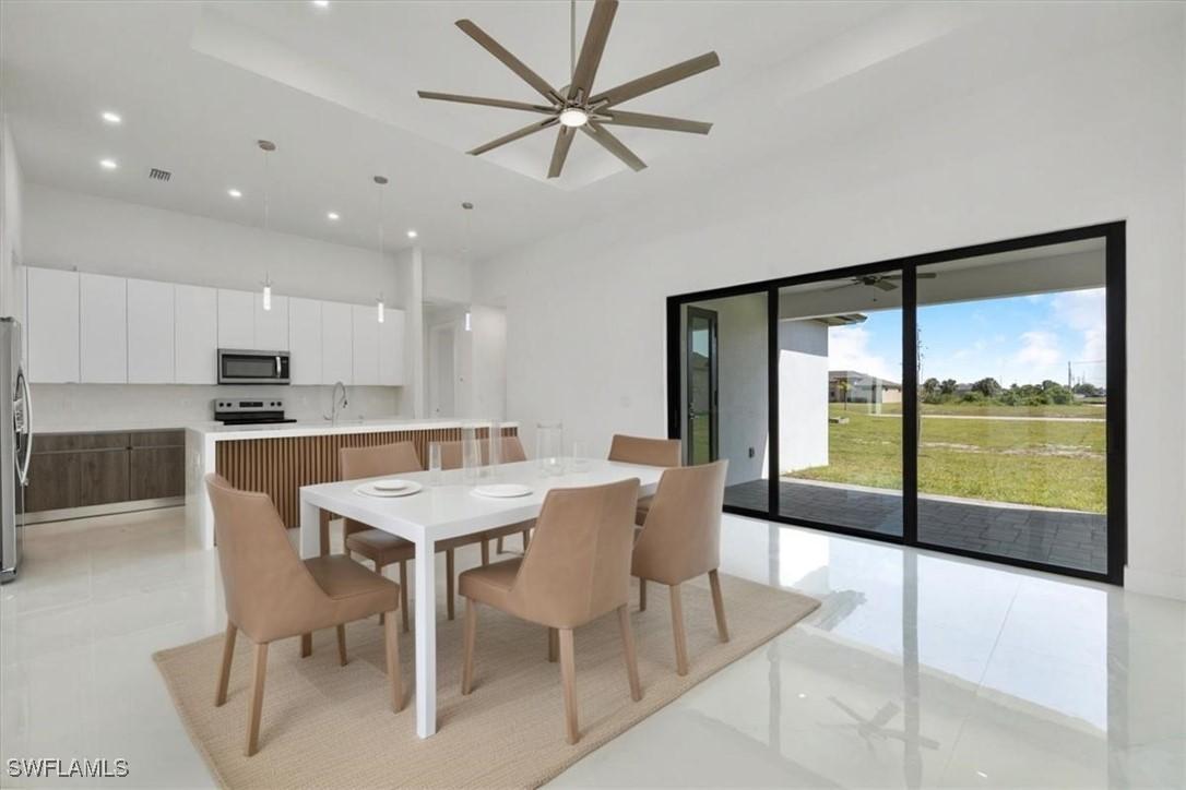 2903 NW 6th Ter., Cape Coral, FL 33993