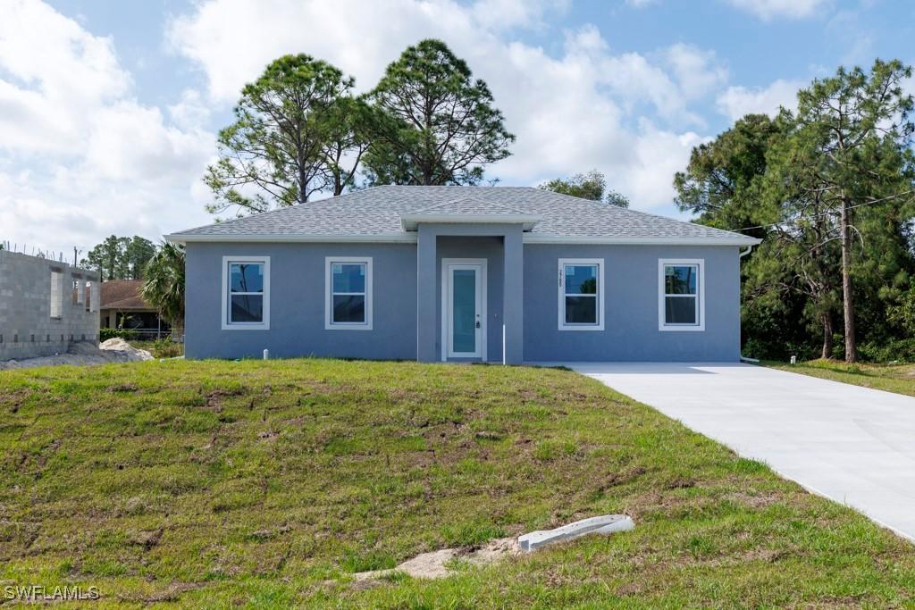 2705 20th St., Lehigh Acres, FL 33971