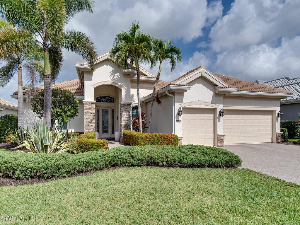 16083 Parque Ln., Naples, FL 34110