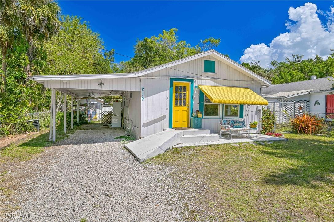 219 Granada Blvd., Fort Myers, FL 33905