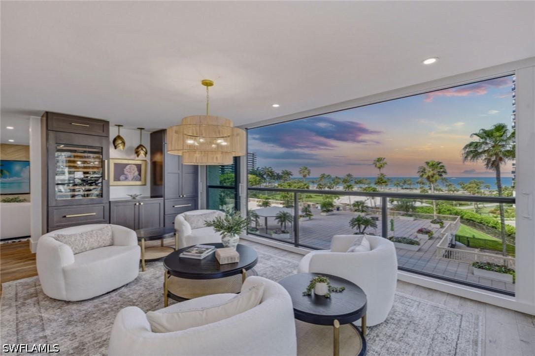 4031 Gulf Shore Blvd. #4B, Naples, FL 34103