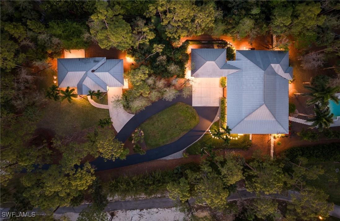 5660 English Oaks Ln., Naples, FL 34119