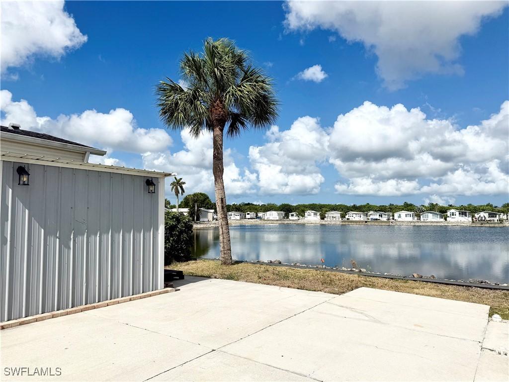 371 Imperial Wilderness Blvd., Naples, FL 34114