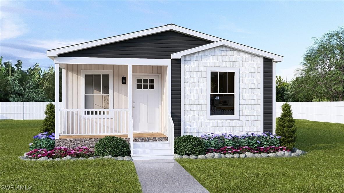 99 Oak Ln., Fort Myers, FL 33908