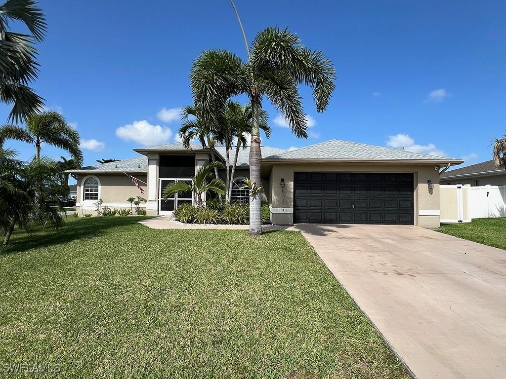 940 SE 20th Ct., Cape Coral, FL 33990
