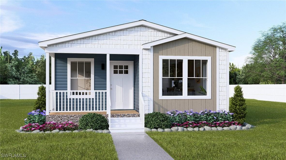 95 Sycamore Ln., Fort Myers, FL 33908