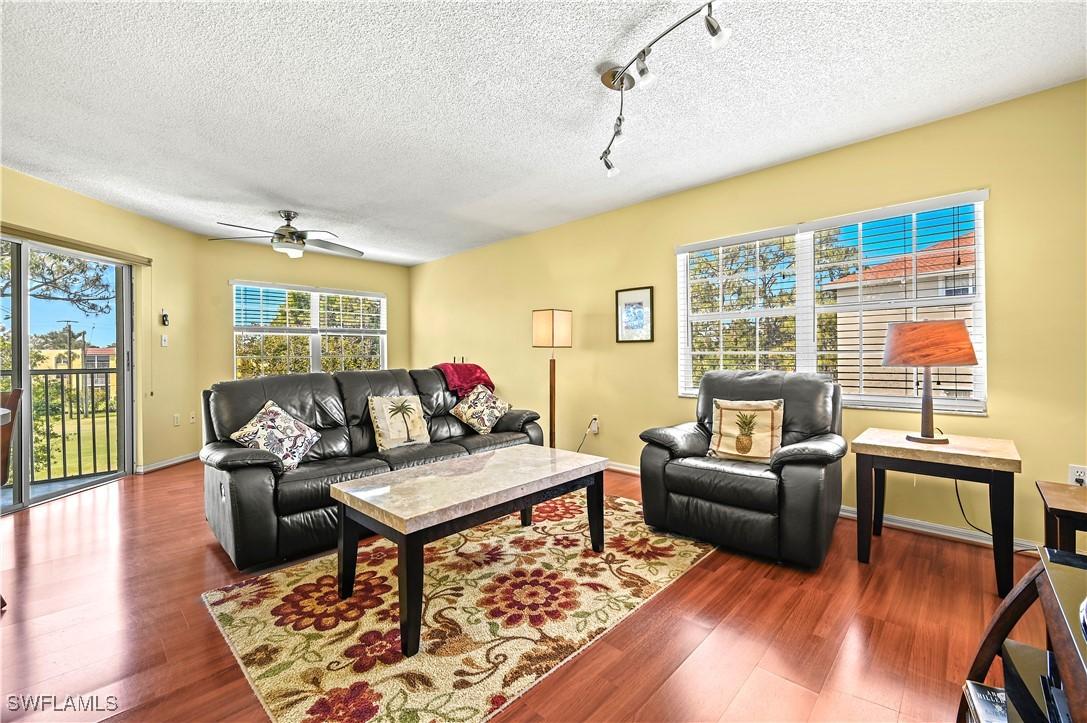 481 Quail Forest Blvd. #B310, Naples, FL 34105