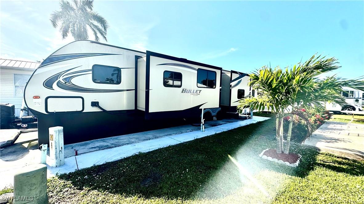 11102 Stardust Dr., Fort Myers, FL 33908