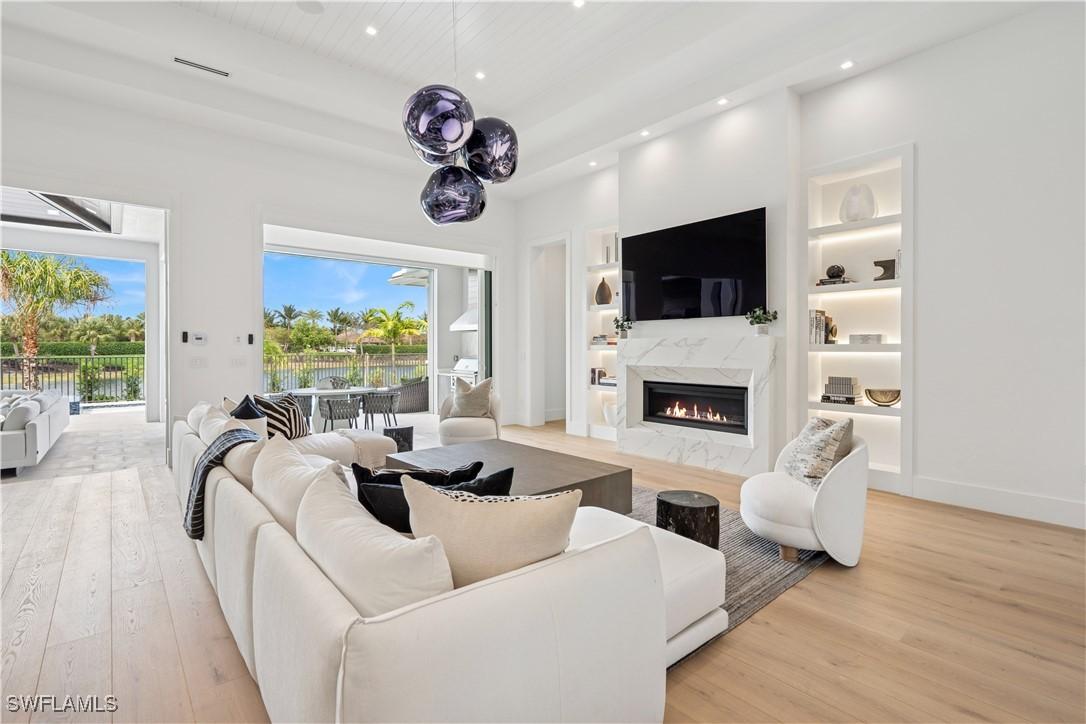 3359 Fanny Bay Ln., Naples, FL 34114
