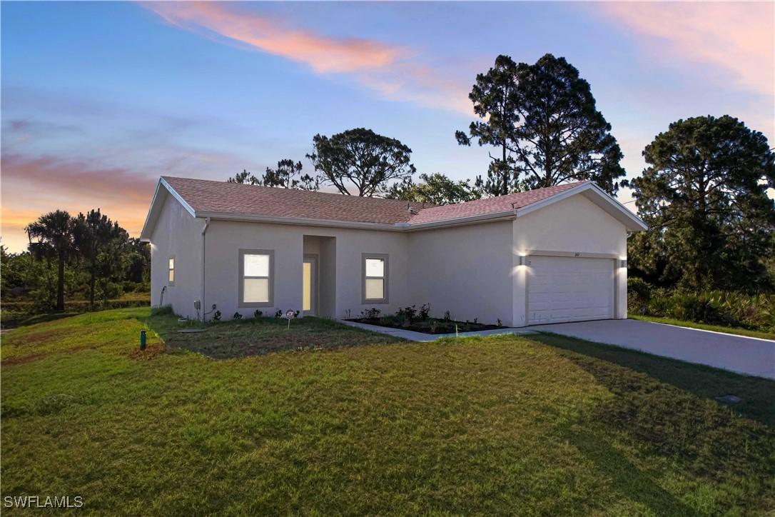 642 Stanley Ave., Lehigh Acres, FL 33974