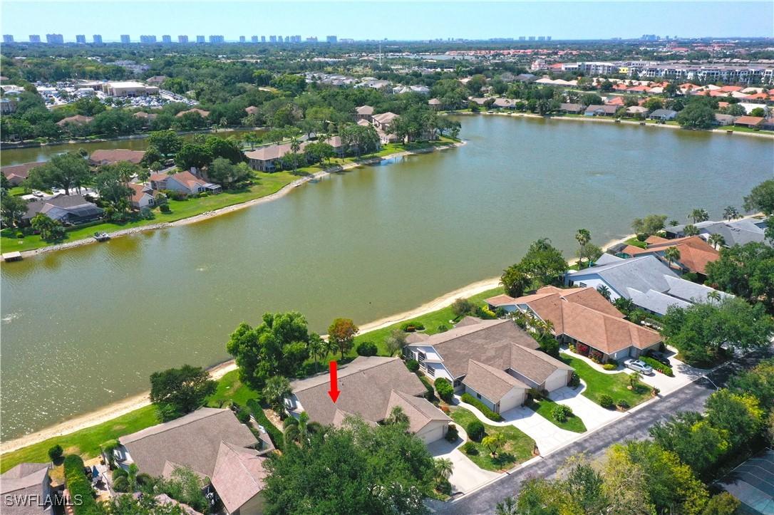 6582 Ilex Cir., Naples, FL 34109