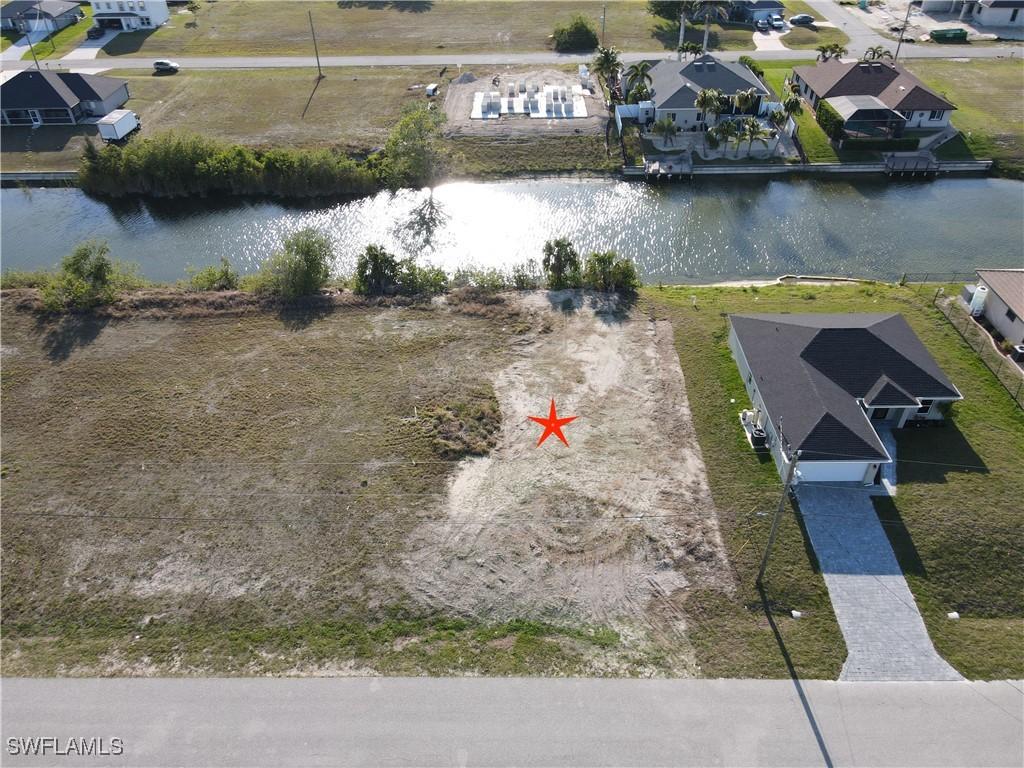 2124 NW 6th Pl., Cape Coral, FL 33993