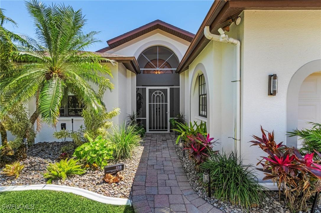 118 SW 51st Ter., Cape Coral, FL 33914