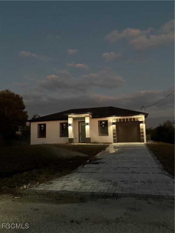 4703 Elva Ave., Lehigh Acres, FL 33976