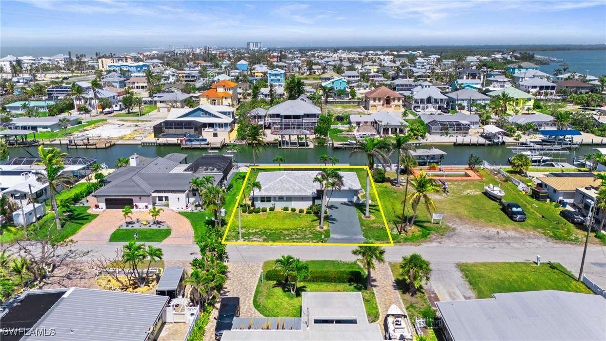 185 Ibis St., Fort Myers Beach, FL 33931