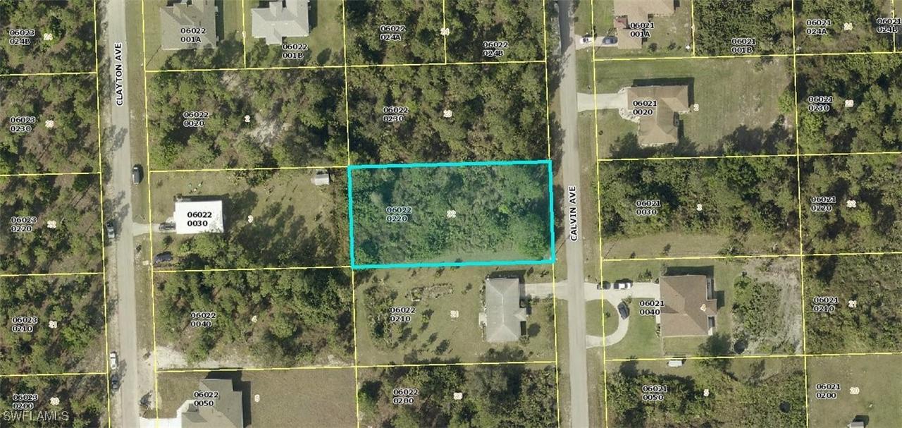 919 Calvin Ave., Lehigh Acres, FL 33972
