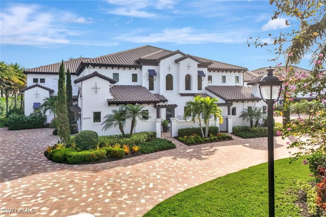 16358 Corsica Way #201, Naples, FL 34110