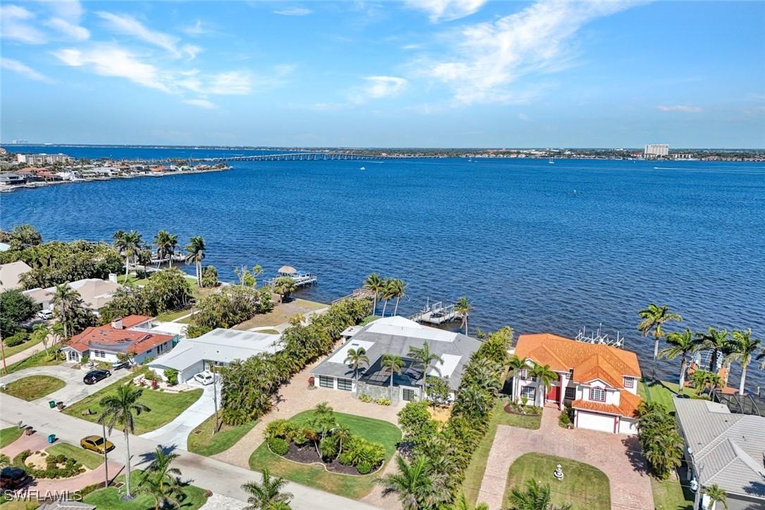 5249 Nautilus Dr., Cape Coral, FL 33904