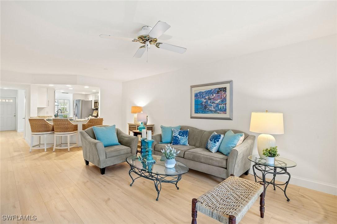 815 Gulf Pavilion Dr. #106, Naples, FL 34108