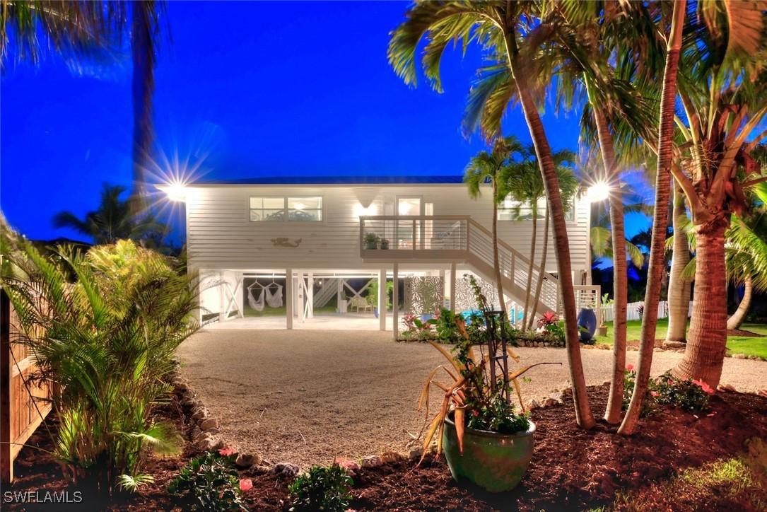 6093 Henderson Rd., Sanibel, FL 33957