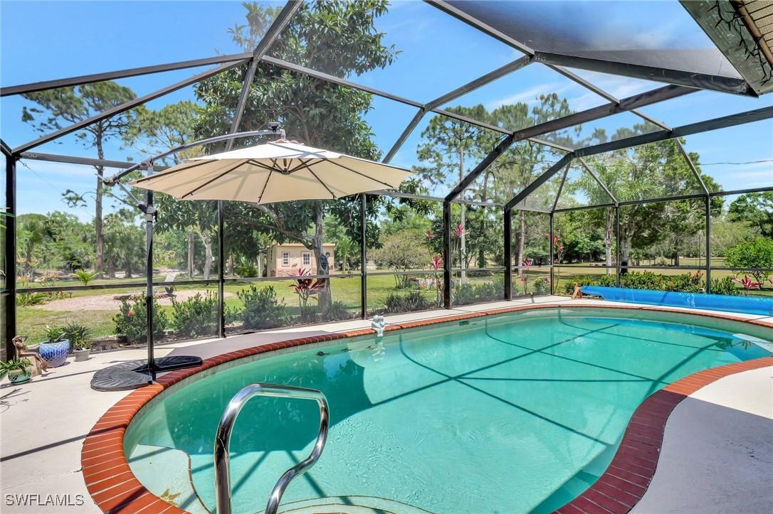 851 19th St., Naples, FL 34117