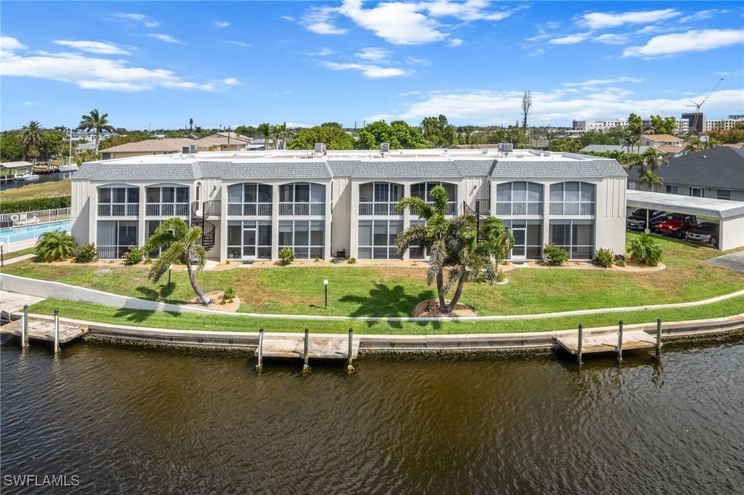304 Tudor Dr. #4, Cape Coral, FL 33904