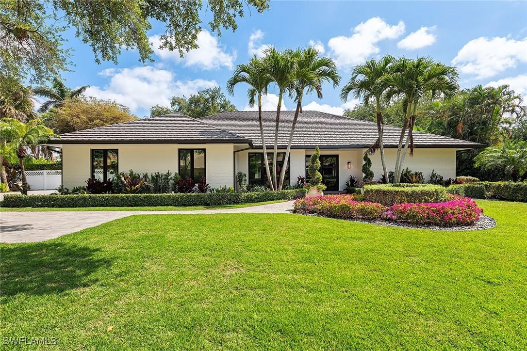 6608 Ridgewood Dr., Naples, FL 34108