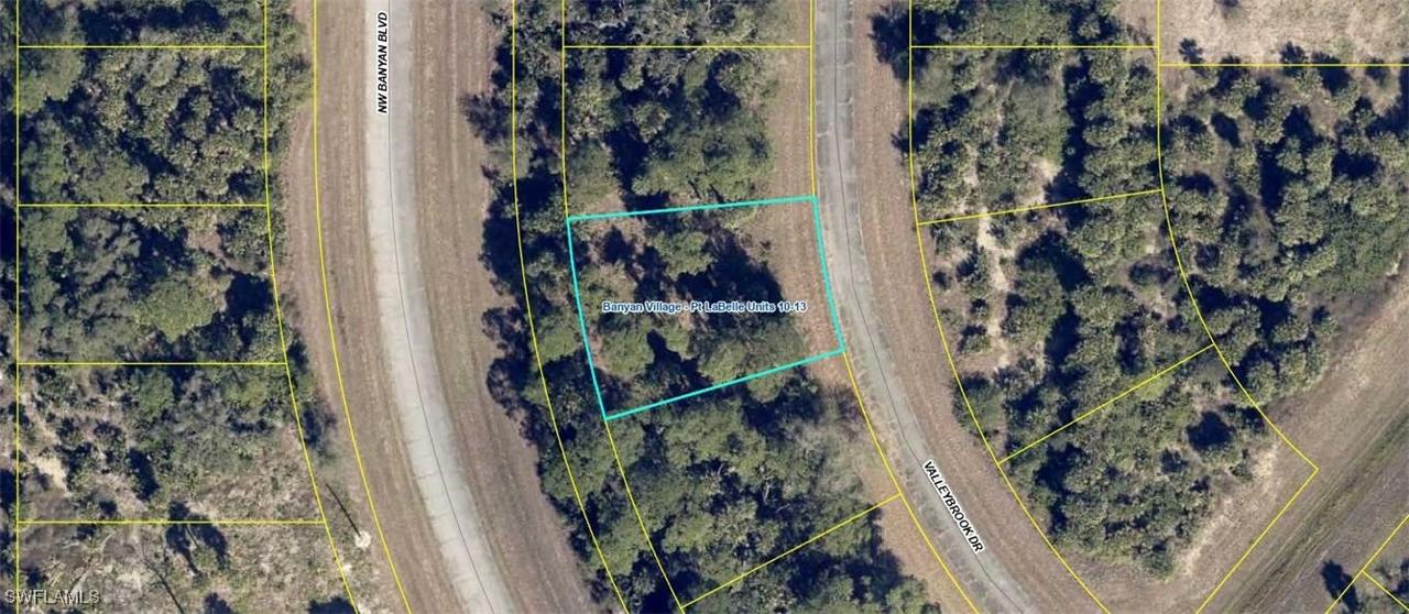 408 Valleybrook Dr., Labelle, FL 33935