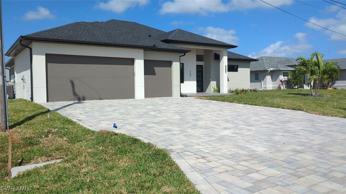 308 SW 13th Ct., Cape Coral, FL 33991