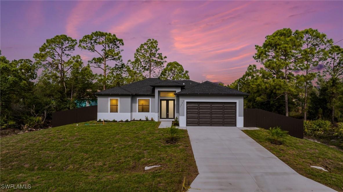 1042 Bassinger Ave., Lehigh Acres, FL 33974
