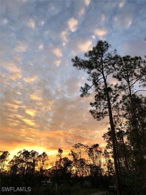 2303 Bayberry Ln., North Fort Myers, FL 33917